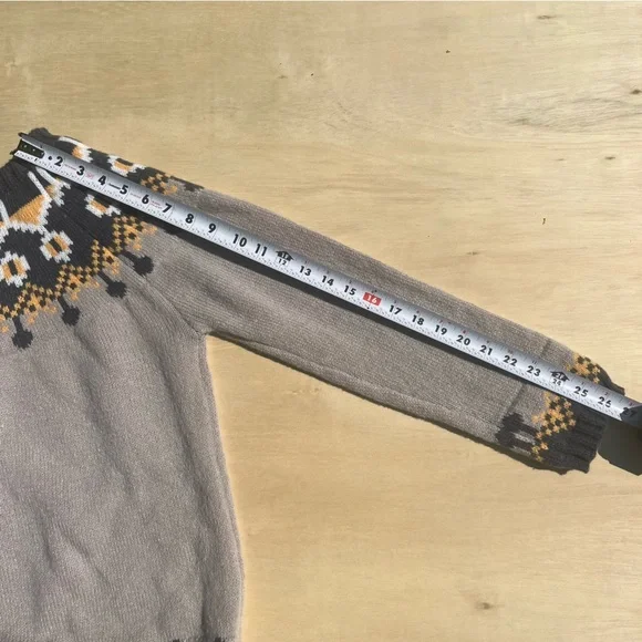 Women’s small grey pattern knit sweater comfy cozy fall winter casual crew warm - Picture 8 of 9